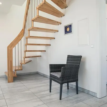 Am Zeppelin Hangar Daire