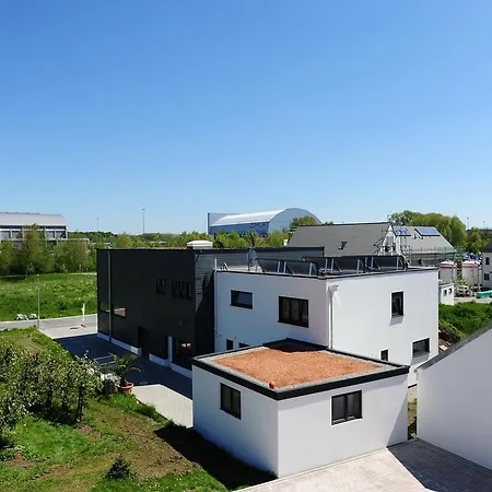 Am Zeppelin Hangar דירה פרידריכסהאפן