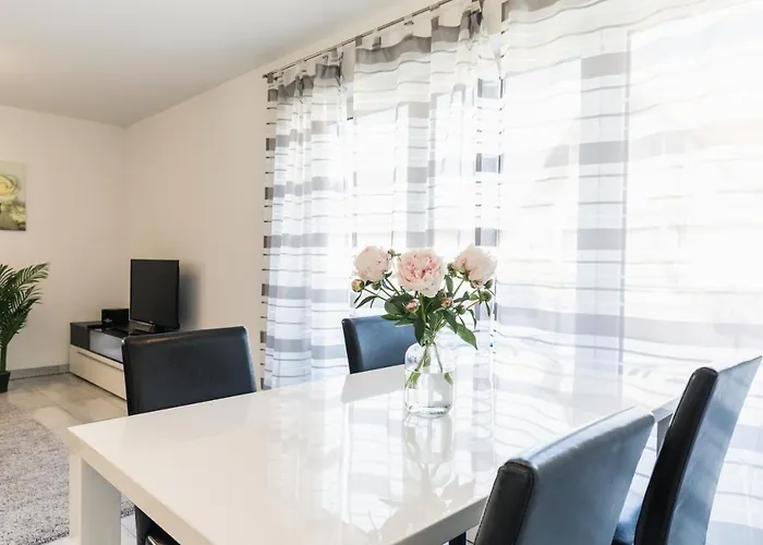 Appartement Am Zeppelin Hangar *