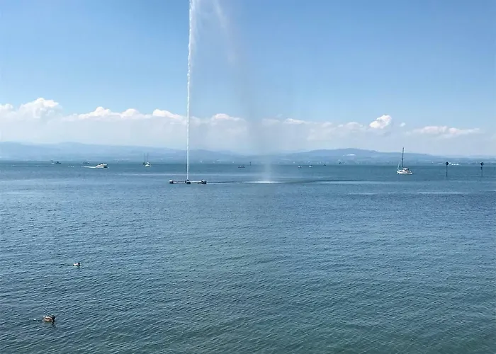 Am Zeppelin Hangar Friedrichshafen